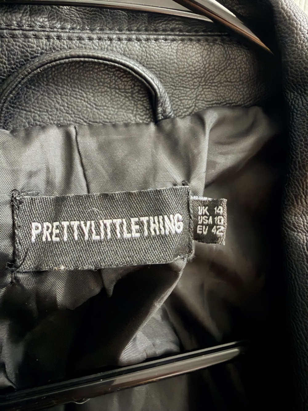 PrettyLittleThing Black Faux Leather Biker Jacket - Picture 4 of 4